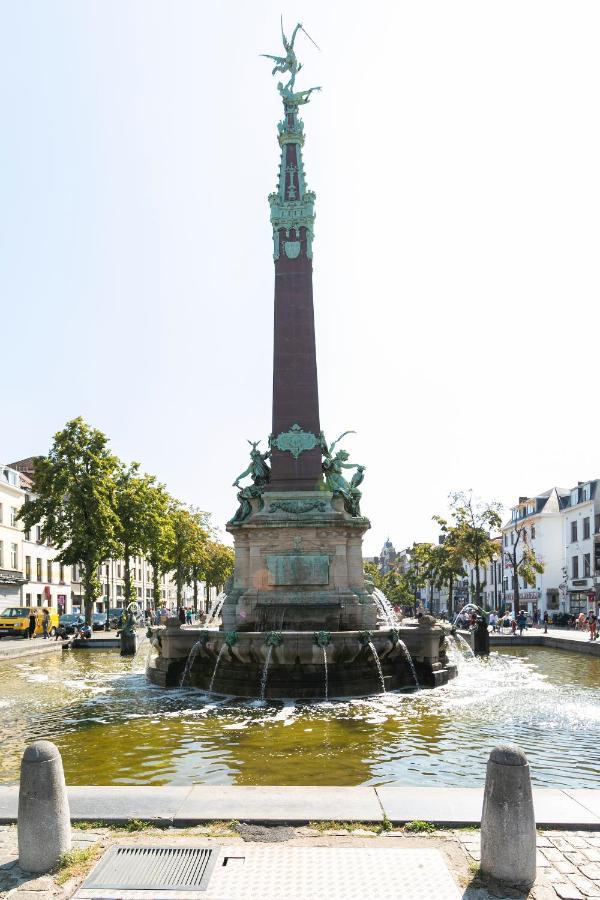 Suberb Brussels Exterior photo
